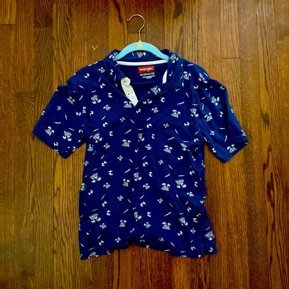 Blue and white Wrangler T shirt in XL